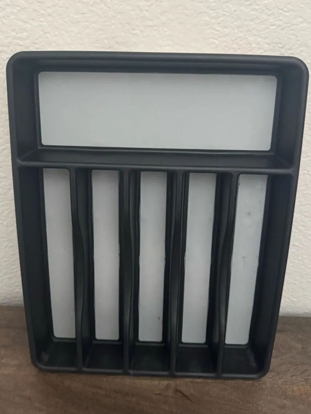 Rubbermaid Non-Slip Utensil Drawer Tray Organizer